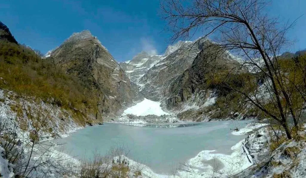 8 Days Kori Himal Trek with Kapuche Lake